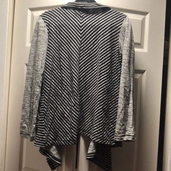 Anne Klein wrap/shawl - Picture 2 of 2